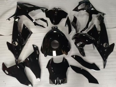 2023-2024 BMW S1000RR Motorcycle Fairing - Glossy Black