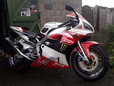 1998-1999 Yamaha YZF 1000 R1 Motorcycle Fairings - Red White Black Yellow Monster Milwaukee MAXXIS 11