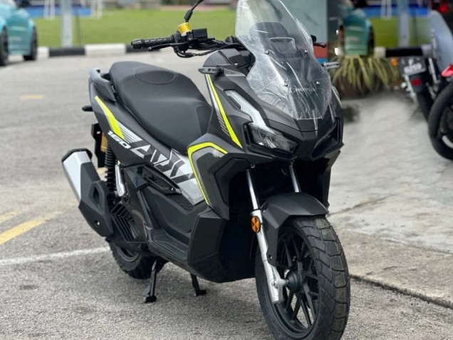 2022-2024 Honda ADV160 Motorcycle Fairings - Silver Yellow Matte Black