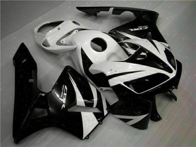 Black 2005-2006 Honda CBR600RR Motorcycle Fairing Black 2005-2006 Honda CBR600RR Motorcycle Fairing